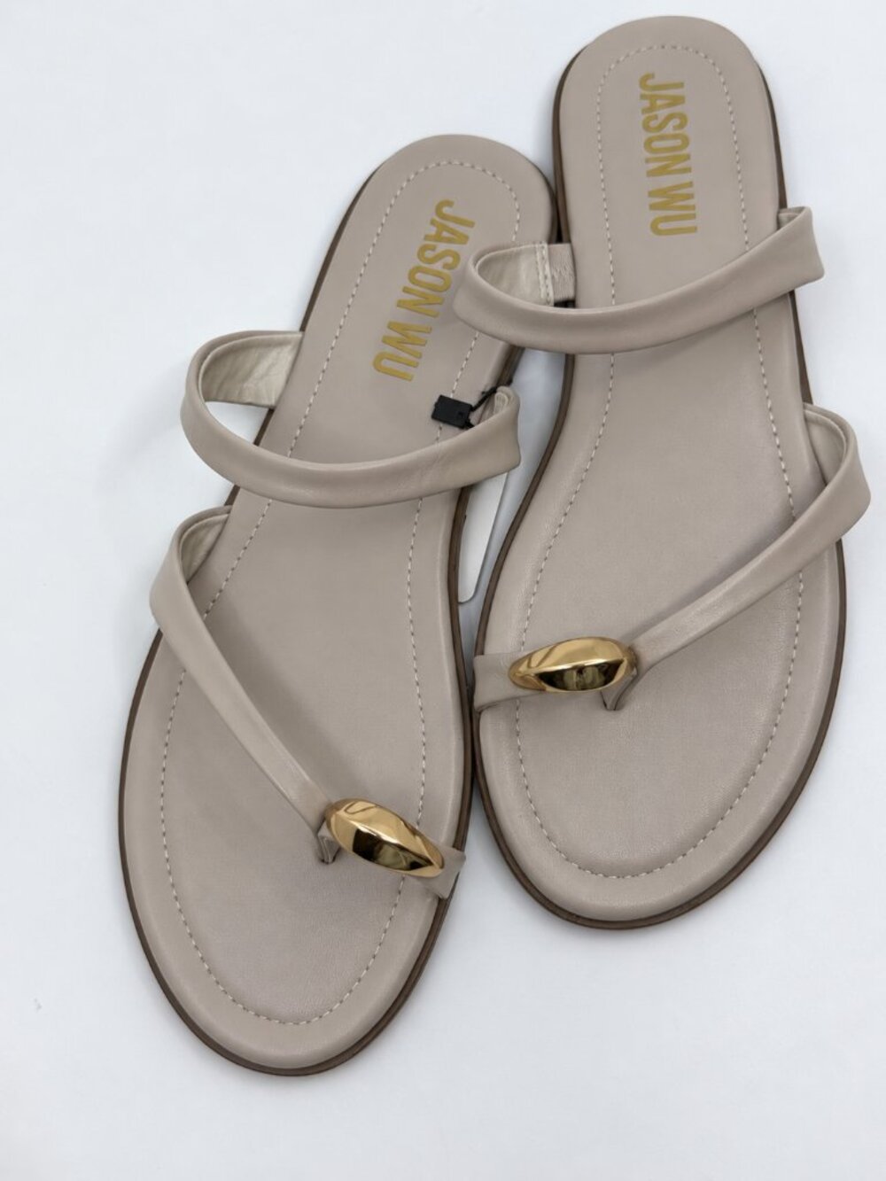 Jason Wu Women sz. 9 Ivory Genuine Leather Thong Sandals Gold Accent Flats, NWT